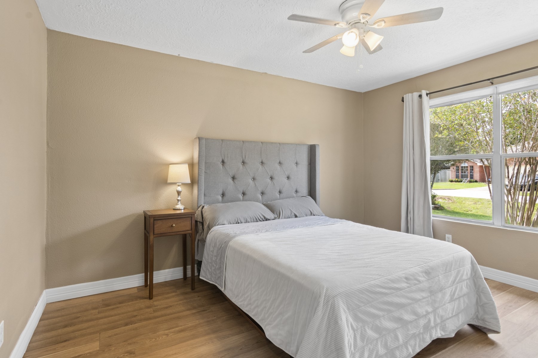 8205 Arrowhead Lane Houston, TX 77075 - Photo 15 of 17 4th room