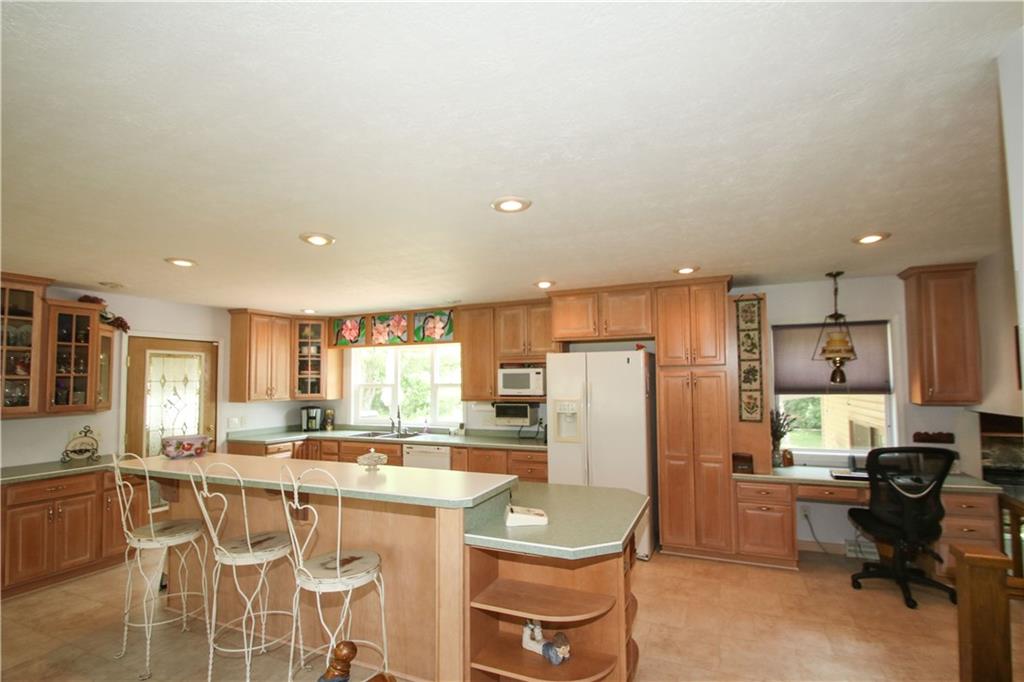 2519 South Ritter Avenue Indianapolis, IN 46203 - Photo 3 of 25 Gallery Image 3