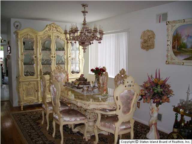 8 Midland Road Staten Island, NY 10308 - Photo 3 of 9 Additional Photo