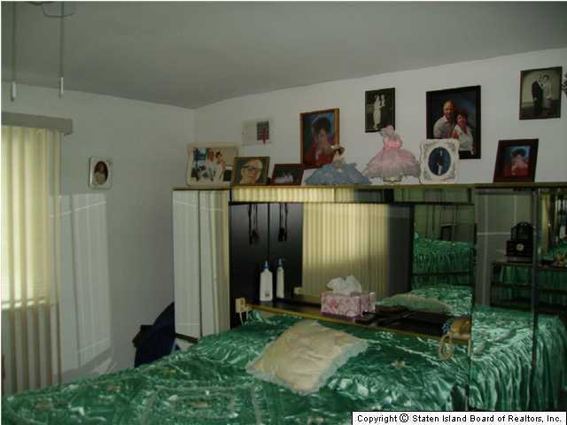 8 Midland Road Staten Island, NY 10308 - Photo 7 of 9 Additional Photo