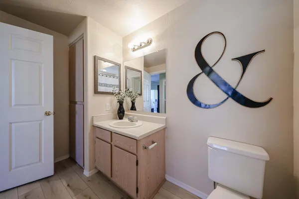 $1,950 | 3236 East Chandler Boulevard, Unit 1069, Phoenix, AZ 85048