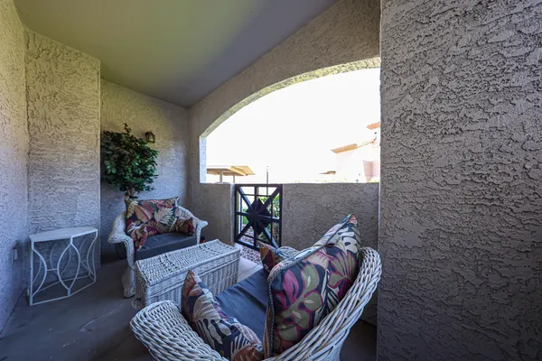 $1,950 | 3236 East Chandler Boulevard, Unit 1069, Phoenix, AZ 85048