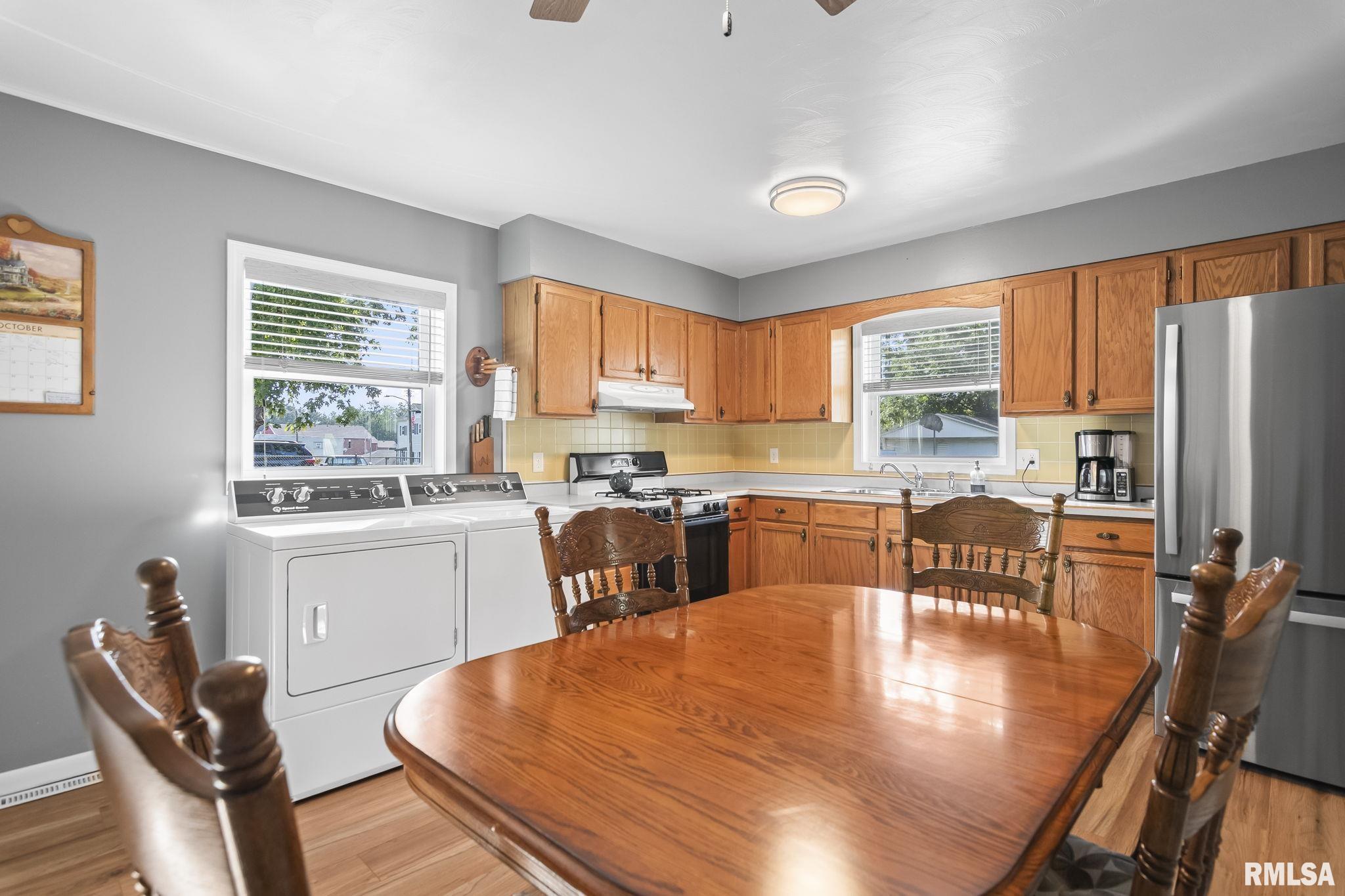 205 West Madison Street Athens, IL 62613 - Photo 11 of 29 Gallery Image 11