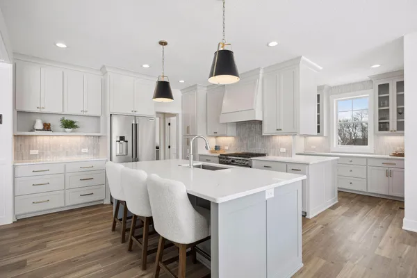 $994,000 | 491 Meadow Ridge Trail, Hudson, WI 54016