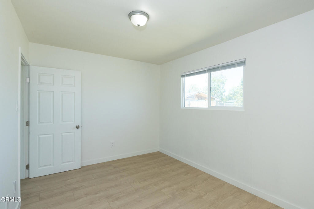 239 East Collins Street Oxnard, CA 93036 - Photo 16 of 17