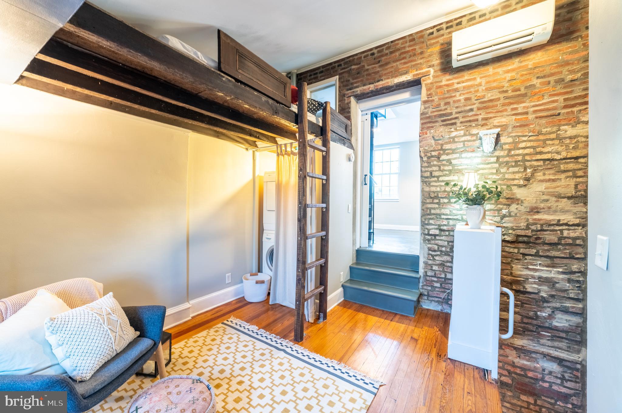 720 South Front Street Philadelphia, PA 19147 - Photo 25 of 34 3rd Floor Loft Bedroom w/ Laundry