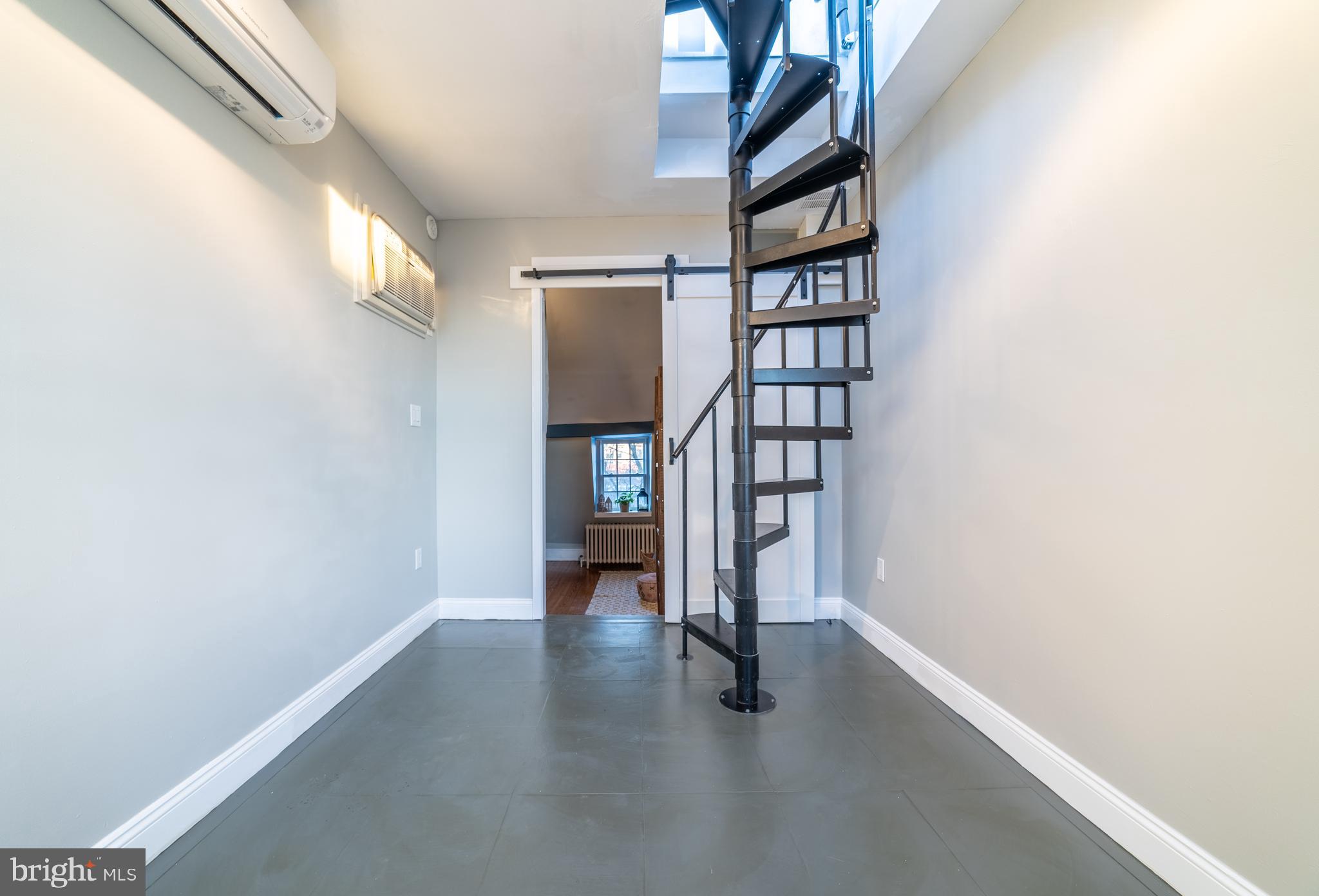 720 South Front Street Philadelphia, PA 19147 - Photo 30 of 34