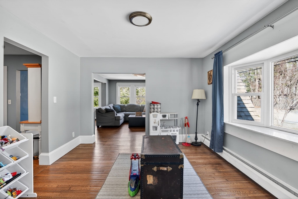 51 Swifts Beach Road Wareham, MA 02571 - Photo 12 of 31