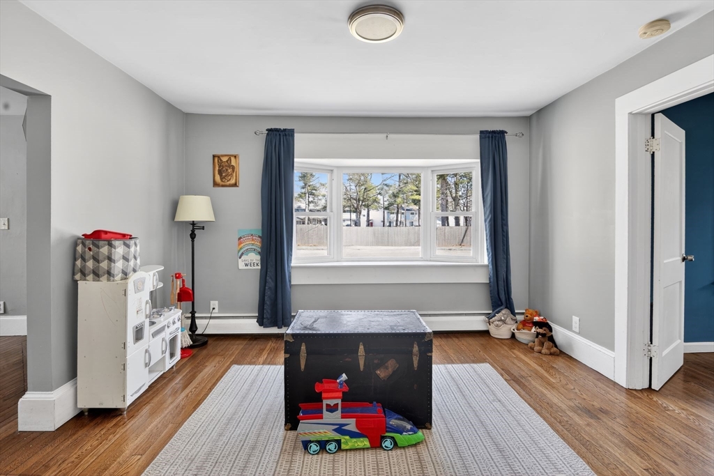 51 Swifts Beach Road Wareham, MA 02571 - Photo 13 of 31