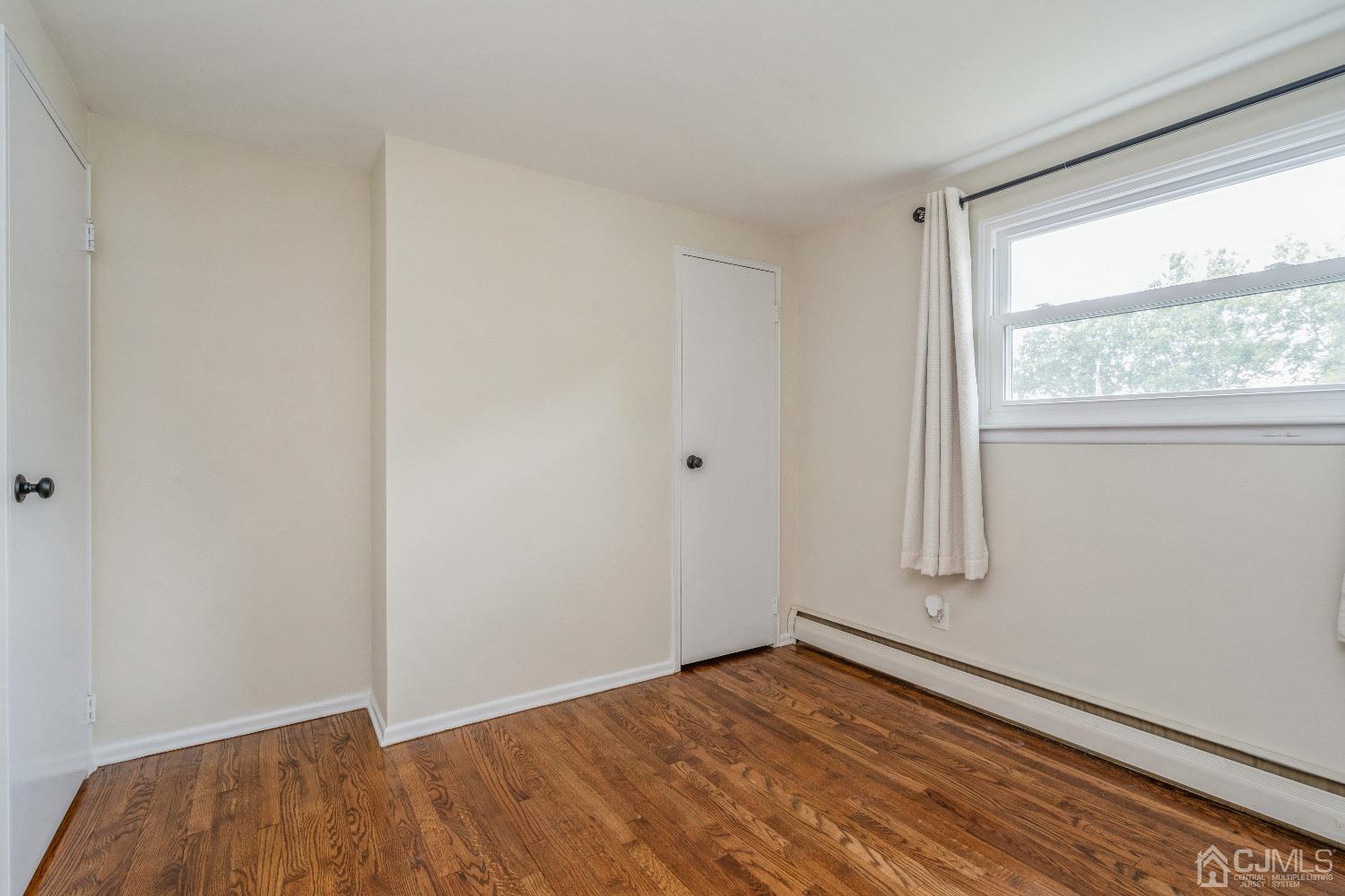 1462 Seneca Road North Brunswick, NJ 08902 - Photo 25 of 30 Gallery Image 25