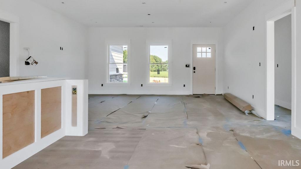 4627 North Thomas Road Bloomington, IN 47404 - Photo 8 of 21 Gallery Image 8