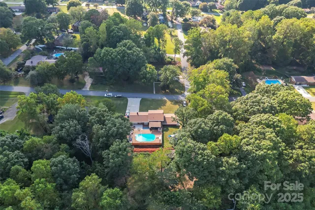 $399,900 | 304 Parlier Avenue, Conover, NC 28613