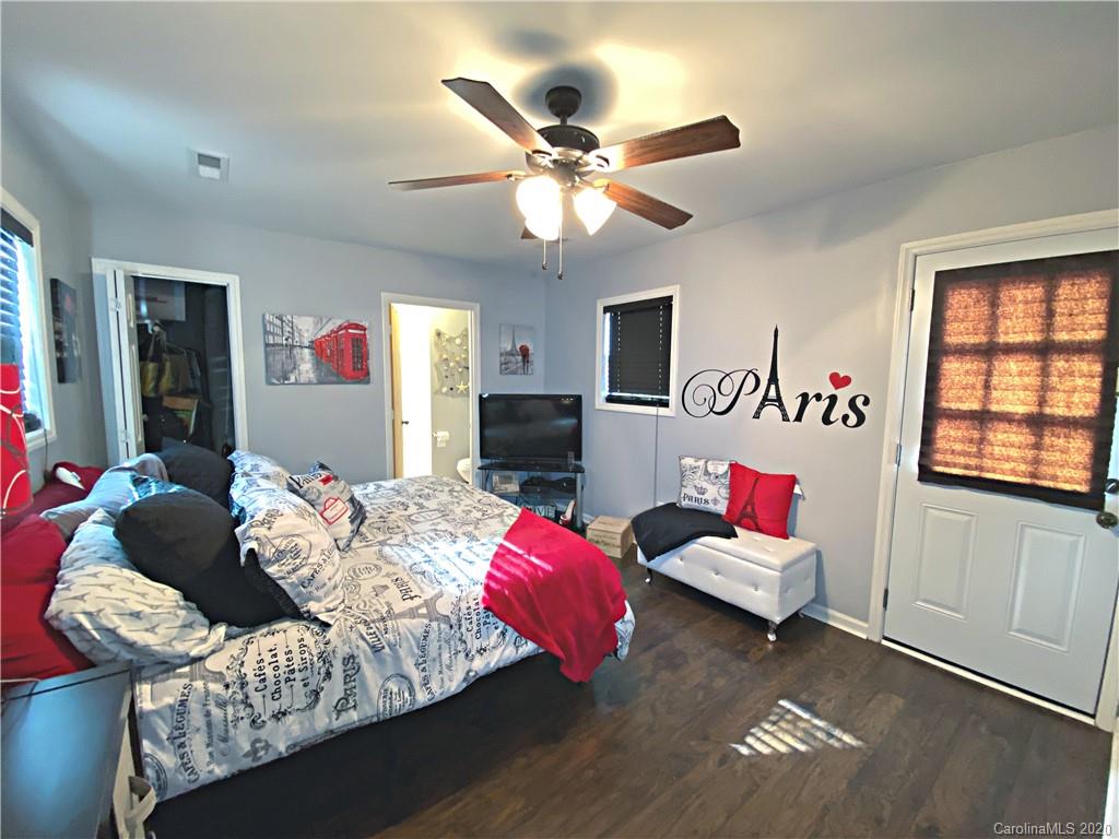 1009 13th Street Northwest Conover, NC 28613 - Photo 12 of 26 Gallery Image 12