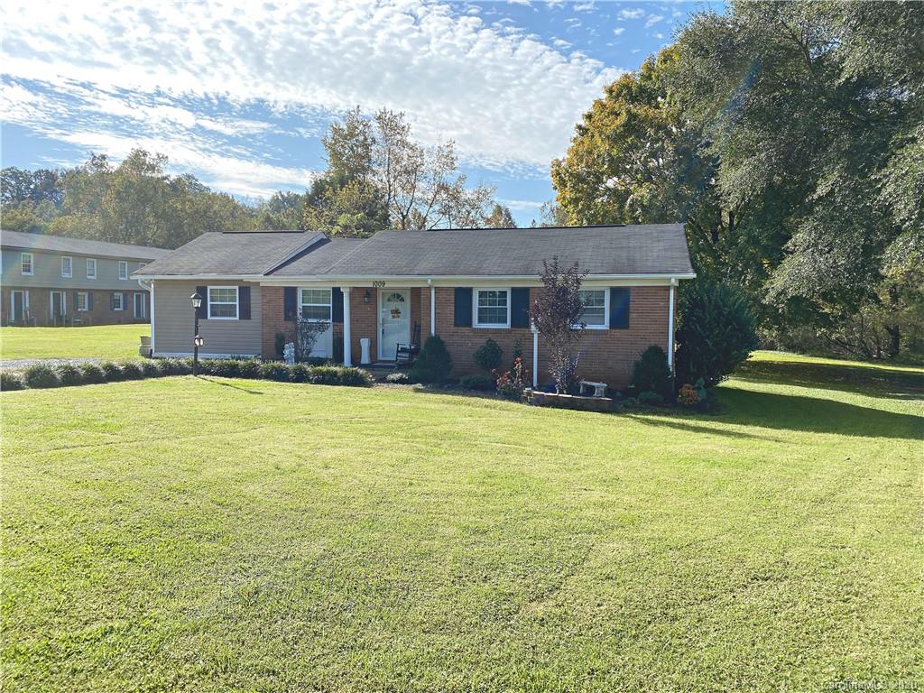 1009 13th Street Northwest Conover, NC 28613 - Photo 24 of 26 Gallery Image 24