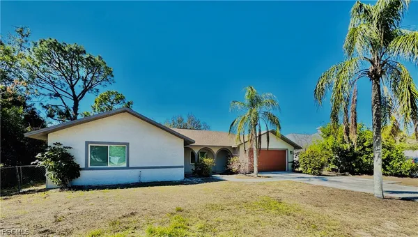 $1,795 | 5015 Lee Boulevard, Lehigh Acres, FL 33971