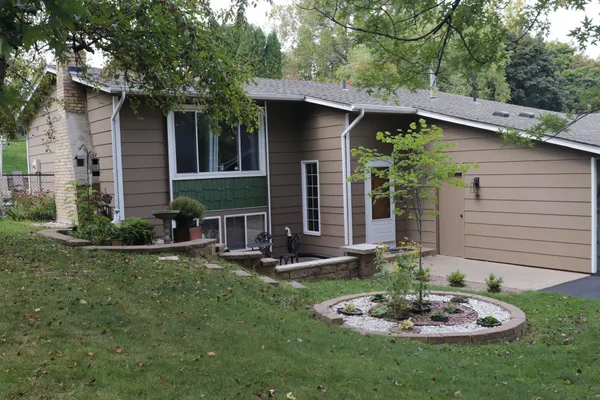 $449,900 | 12924 16th Avenue, Burnsville, MN 55337