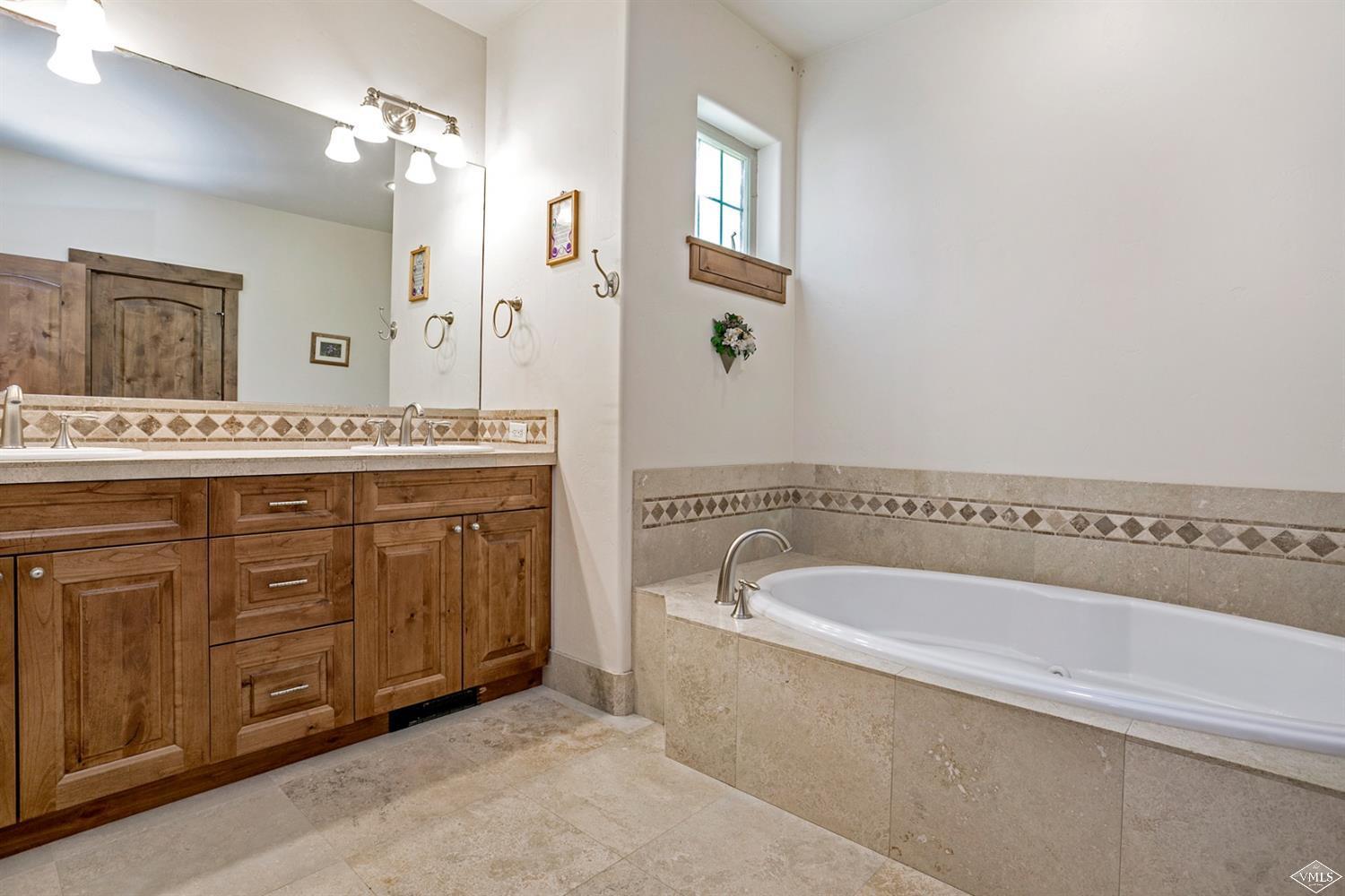 2360 Old Trail Road, Unit B Avon, CO 81620 - Photo 14 of 25 Additional Photo