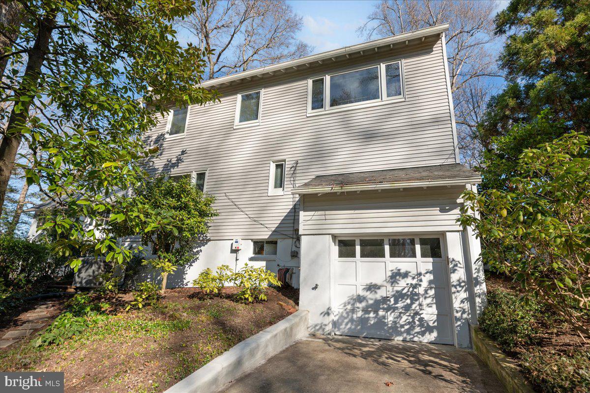 1540 Overlook Drive St. Leonard, MD 20685 - Photo 34 of 43 Rear entry with extra parking.