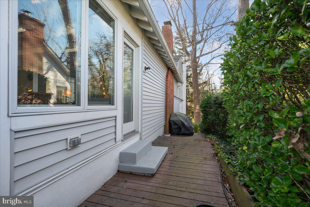 1540 Overlook Drive St. Leonard, MD 20685 - Photo 37 of 43 North side of house.