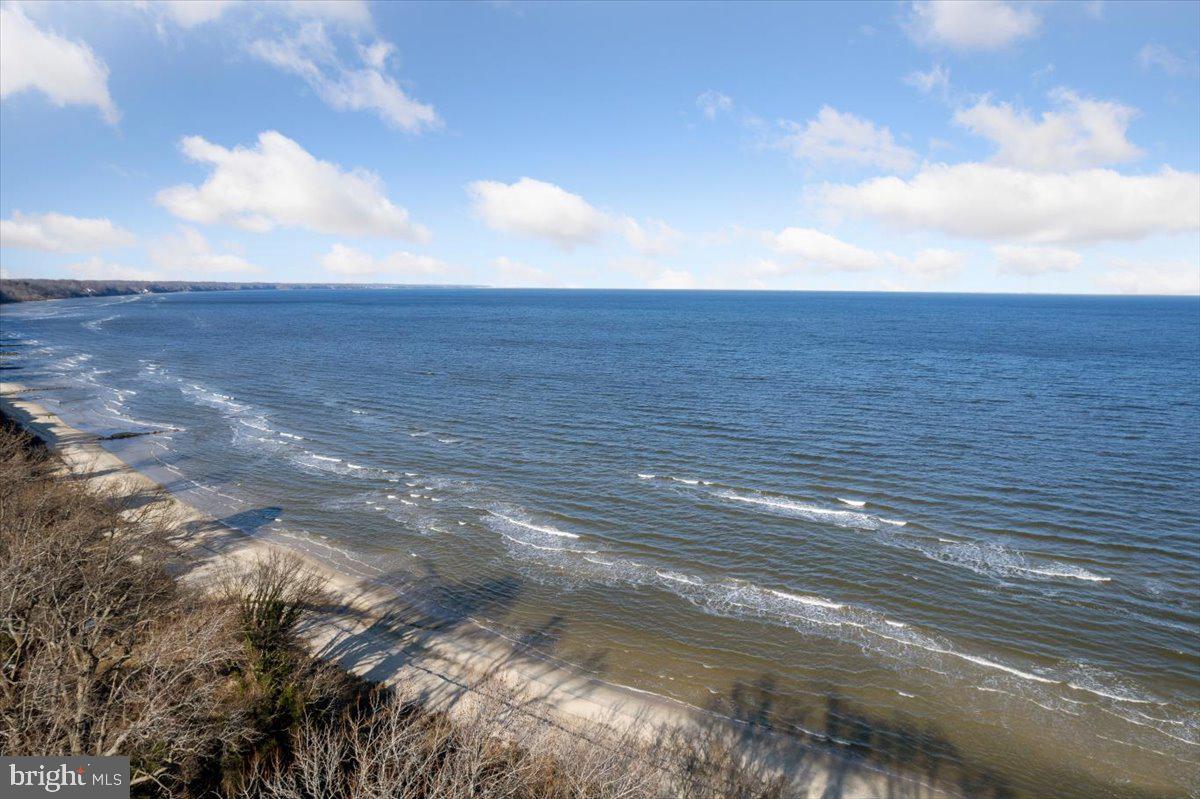 1540 Overlook Drive St. Leonard, MD 20685 - Photo 8 of 43 Winter waves.