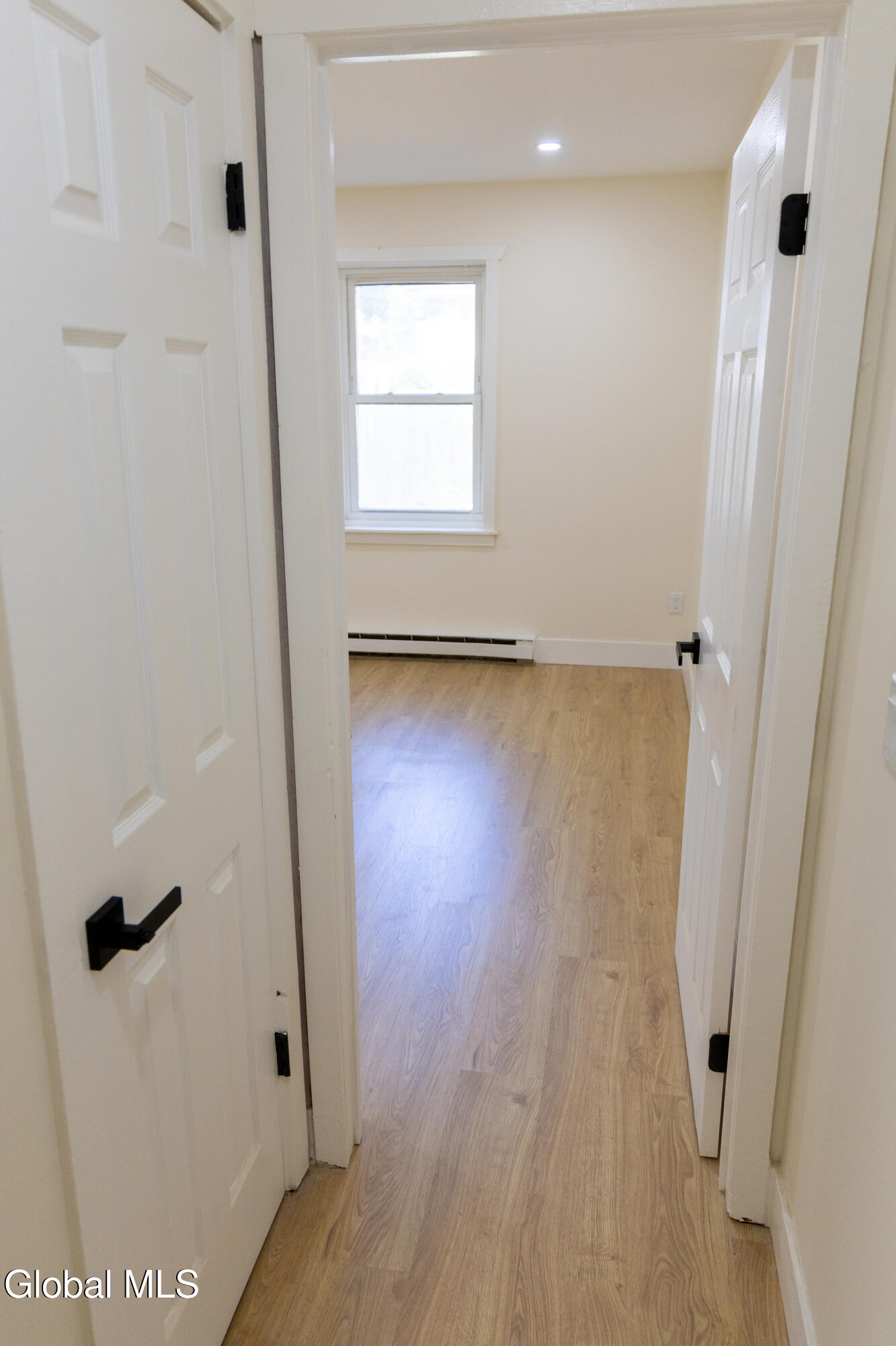 11 Jefferson Street, Unit 1B Schenectady, NY 12305 - Photo 11 of 18 1B-12