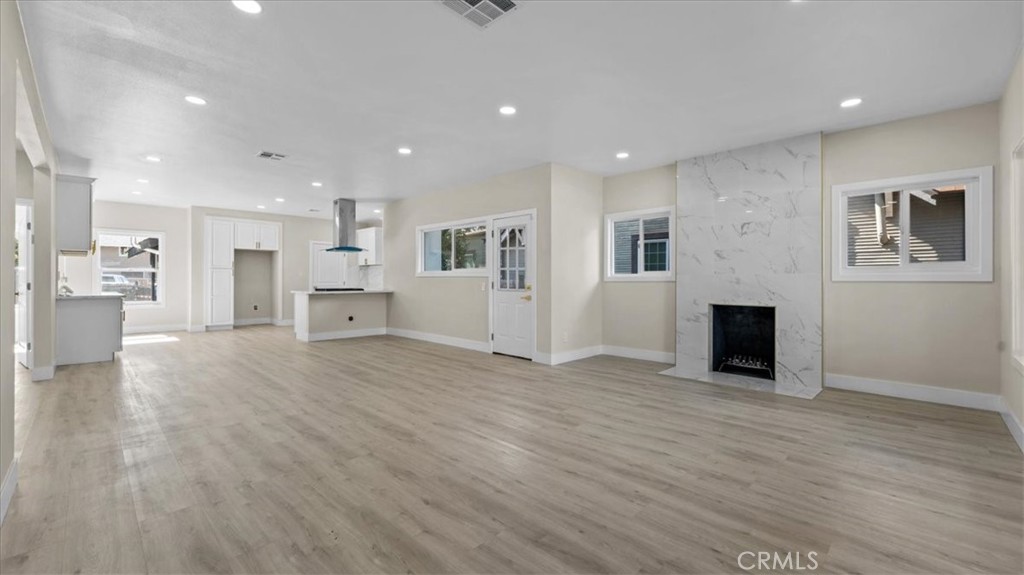 3958 4th Street Riverside, CA 92501 - Photo 4 of 19