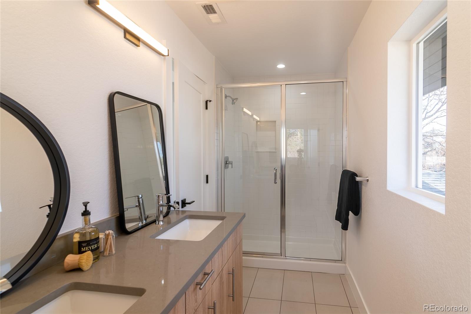 196 Wolff Street Denver, CO 80219 - Photo 22 of 39