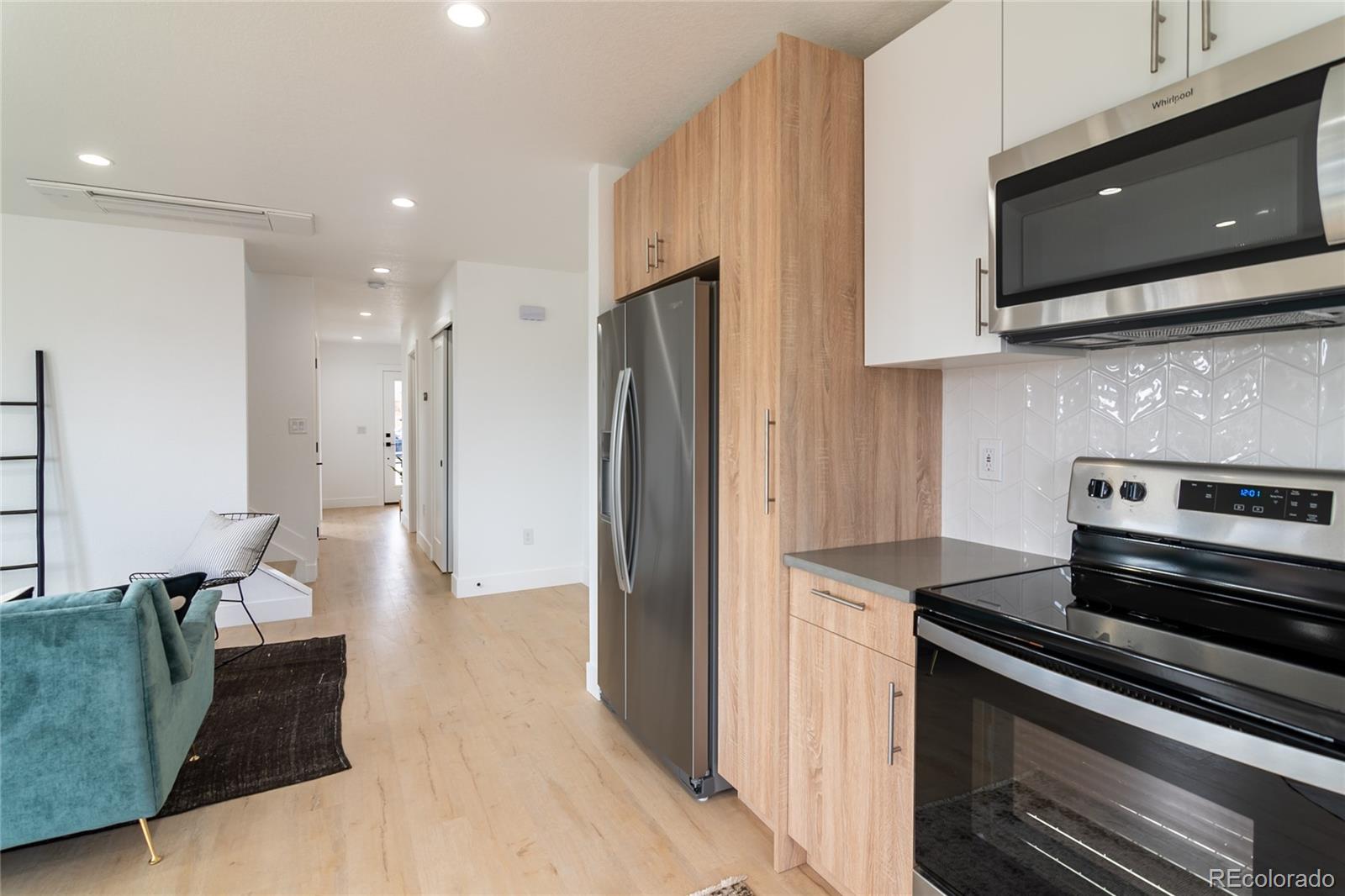 196 Wolff Street Denver, CO 80219 - Photo 6 of 39