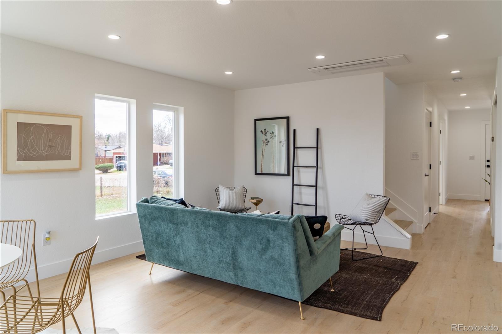 196 Wolff Street Denver, CO 80219 - Photo 9 of 39