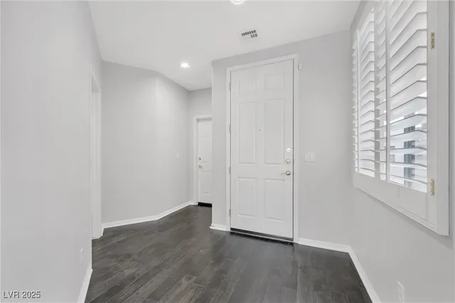 $2,598 | 1405 San Juan Hills Drive, Unit 203, Las Vegas, NV 89134