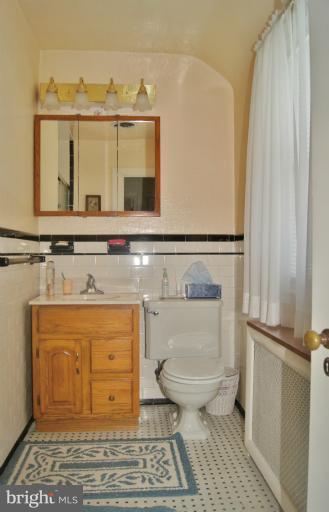 603 Overbrook Road Baltimore, MD 21212 - Photo 2 of 27 Bath