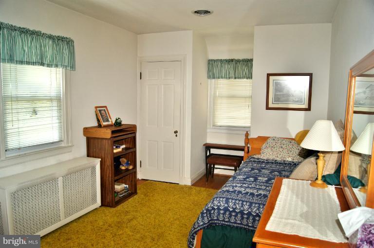 603 Overbrook Road Baltimore, MD 21212 - Photo 4 of 27 Bedroom