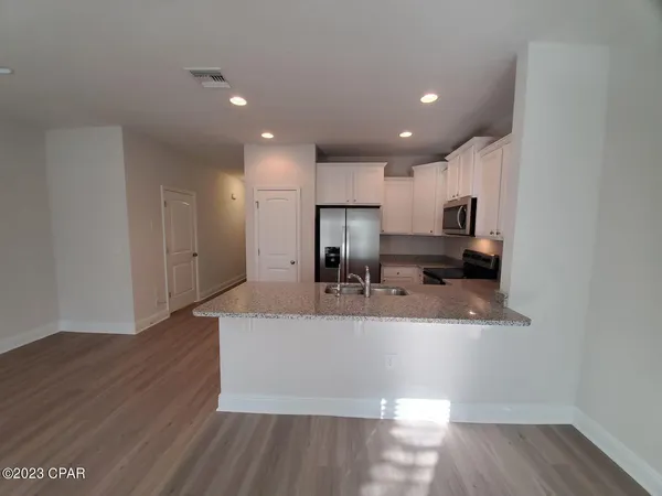 $1,950 | 7652 Shadow Lake Drive, Panama City Beach, FL 32407