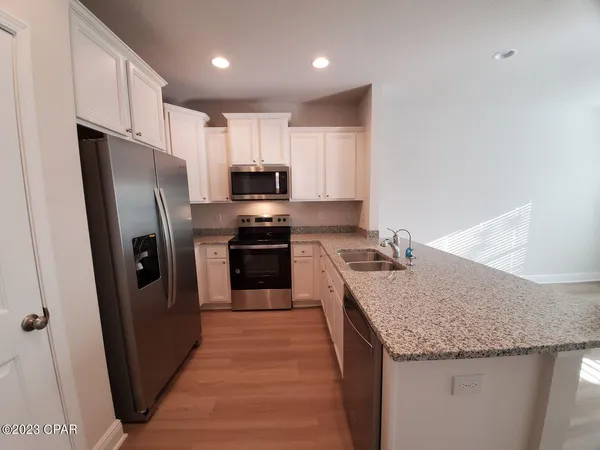 $1,950 | 7652 Shadow Lake Drive, Panama City Beach, FL 32407