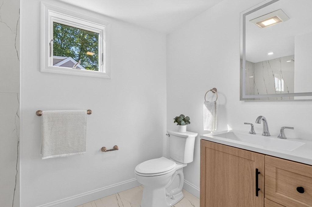 7 Joyce Road Arlington, MA 02474 - Photo 16 of 29 Gallery Image 16