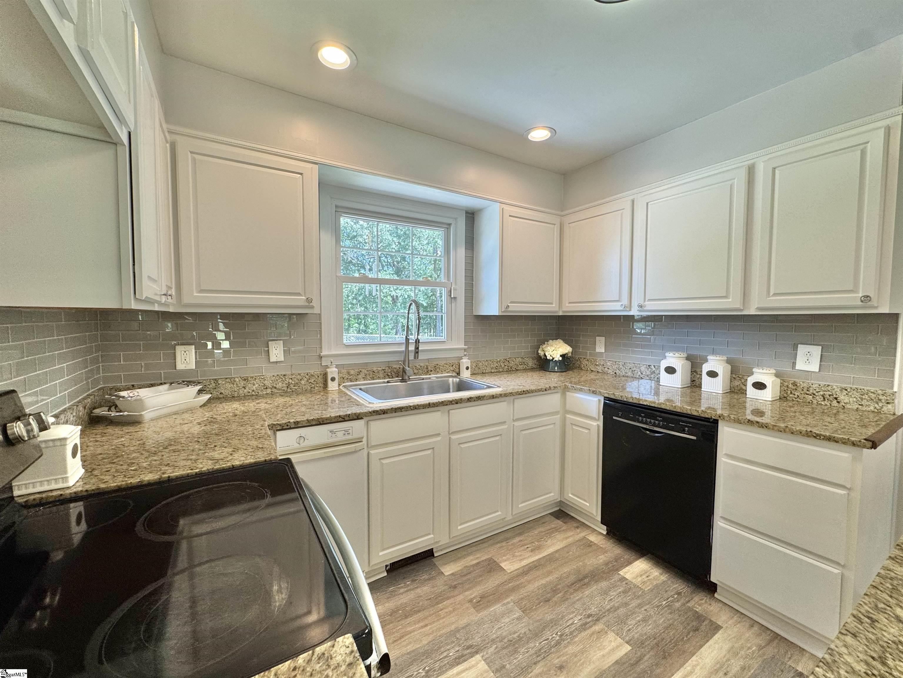 408 Rices Creek Road Liberty, SC 29657 - Photo 11 of 27