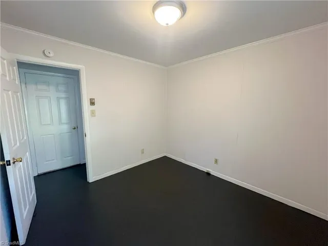 $1,295 | 2217 East Gate City Boulevard, Greensboro, NC 27401