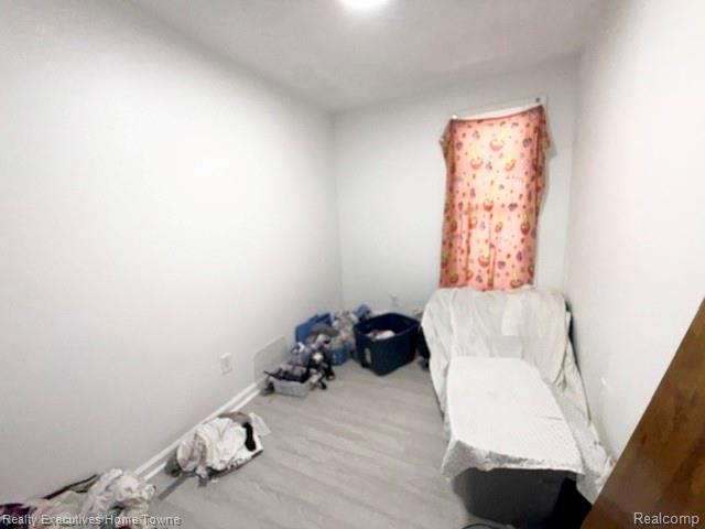 57 Oak Street River Rouge, MI 48218 - Photo 10 of 21