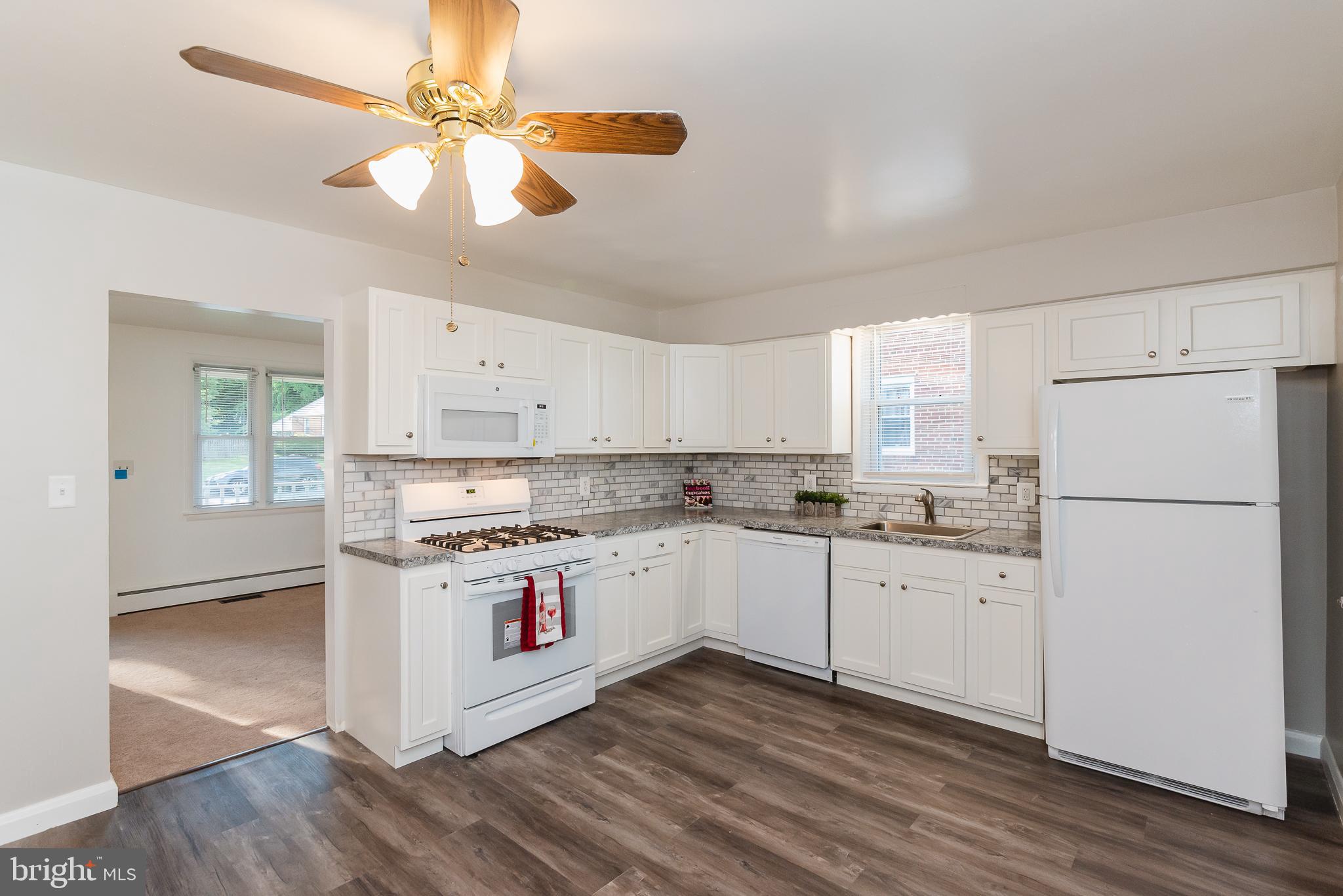 8725 Avondale Road Baltimore, MD 21234 - Photo 7 of 36 New flooring