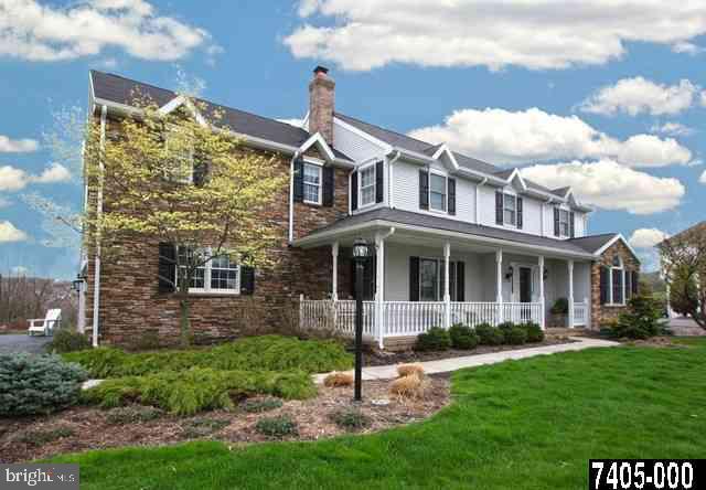 2753 Chestnut Run Road York, PA 17402 - Photo 1 of 25 Gallery Image 1