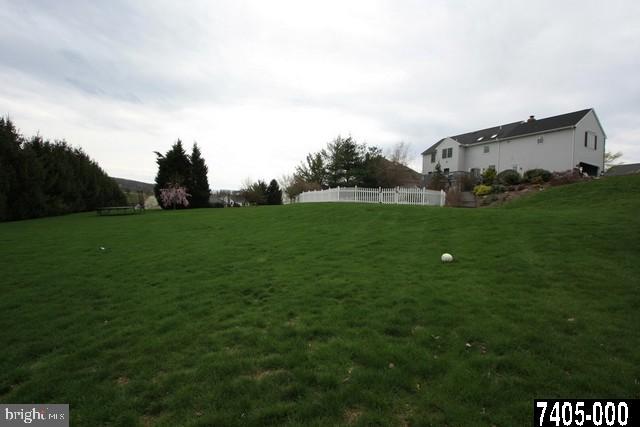 2753 Chestnut Run Road York, PA 17402 - Photo 25 of 25 Gallery Image 25