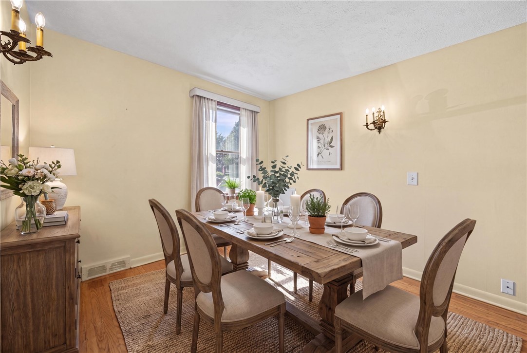 211 Heberle Road Irondequoit, NY 14609 - Photo 8 of 30