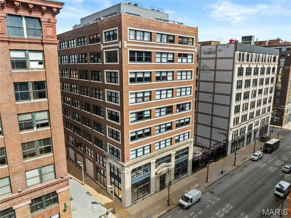 $199,900 | 1619 Washington Avenue, Unit 303, St. Louis, MO 63103