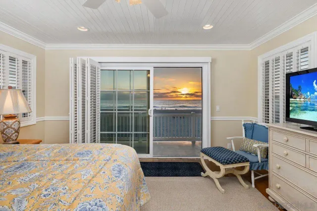 $6,950,000 | 2740 Ocean Front Walk, San Diego, CA 92109