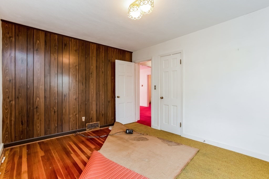 36 Clement Street Springfield, MA 01118 - Photo 13 of 27