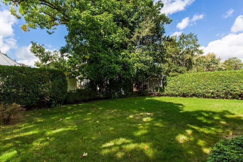 36 Clement Street Springfield, MA 01118 - Photo 24 of 27
