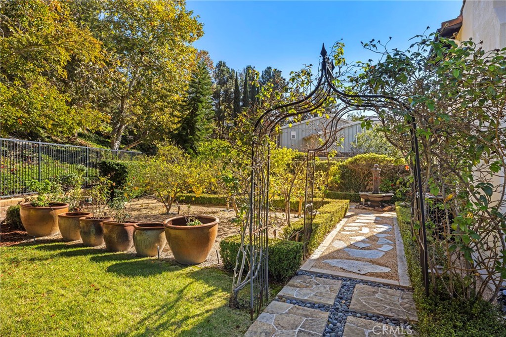 23 Anna Lane Ladera Ranch, CA 92694 - Photo 19 of 39