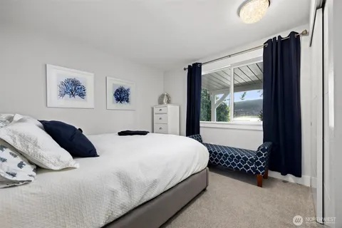 $1,649,000 | 2129 Dellesta Drive, Bellingham, WA 98226