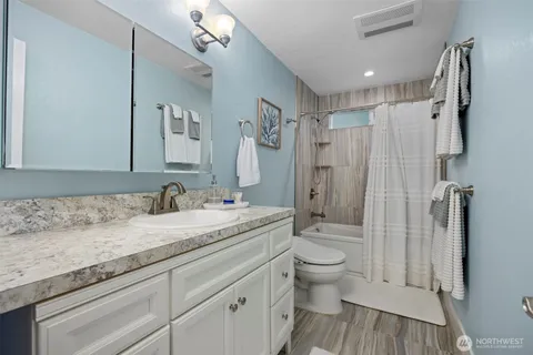 $1,649,000 | 2129 Dellesta Drive, Bellingham, WA 98226