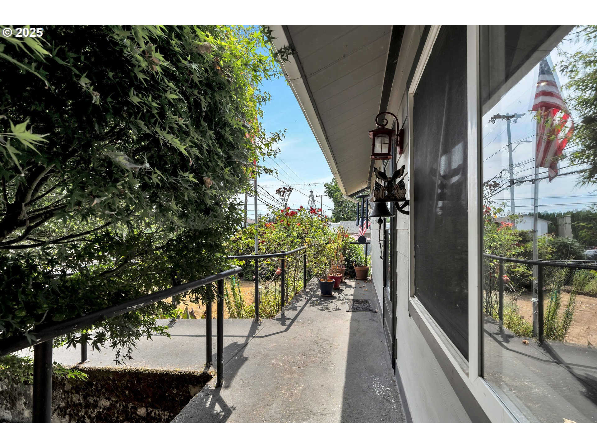 761 Southeast Polk Street Camas, WA 98607 - Photo 5 of 40 a view of outdoor space